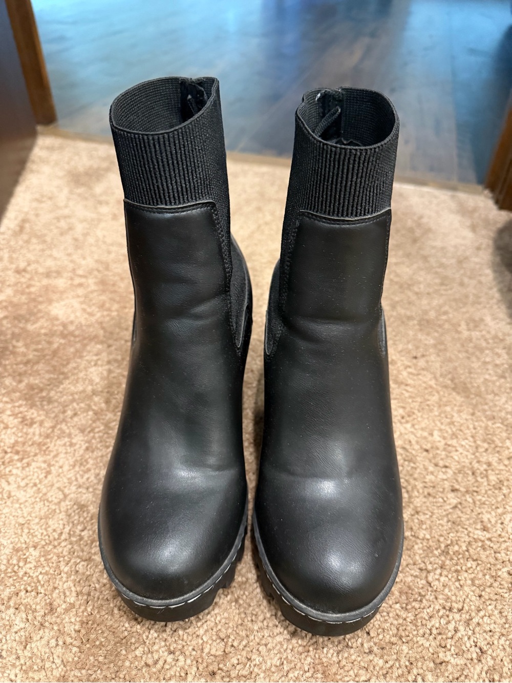 H&M Black Ribbed Chelsea Ankle Boots